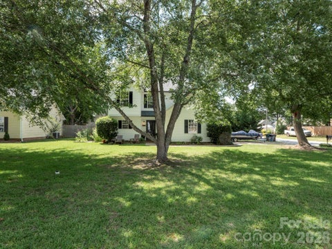 Photo of 3015 Queensdale Drive, Monroe, NC 28110 (MLS # 4411863)