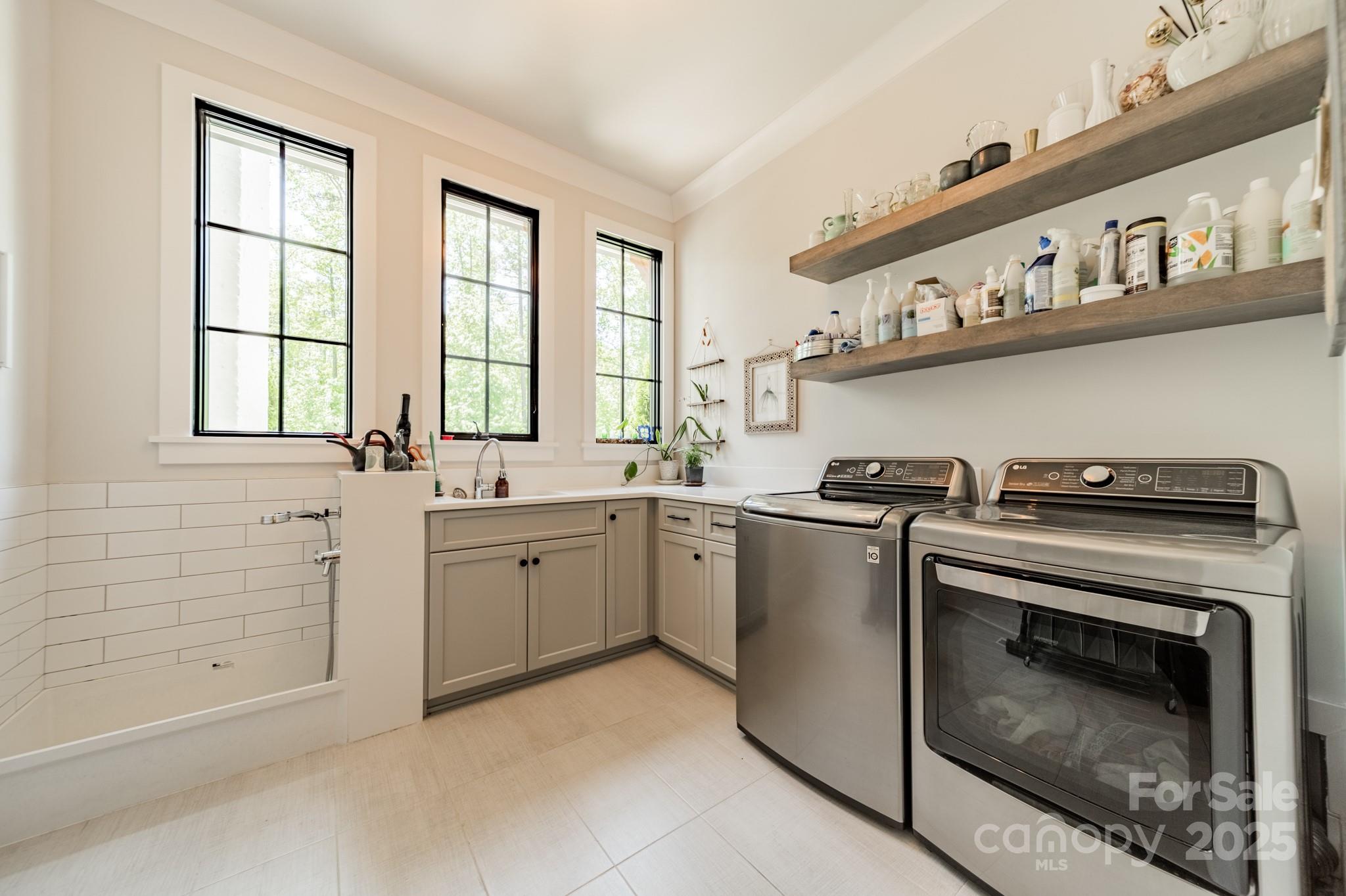 Narrow Passage - Residential