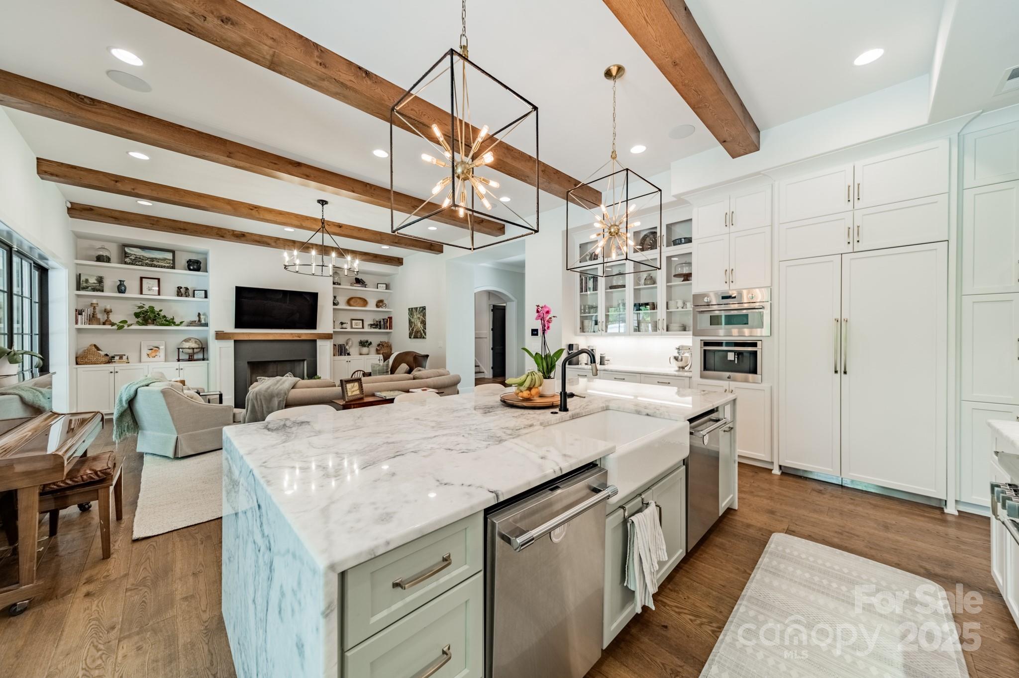 Narrow Passage - Residential