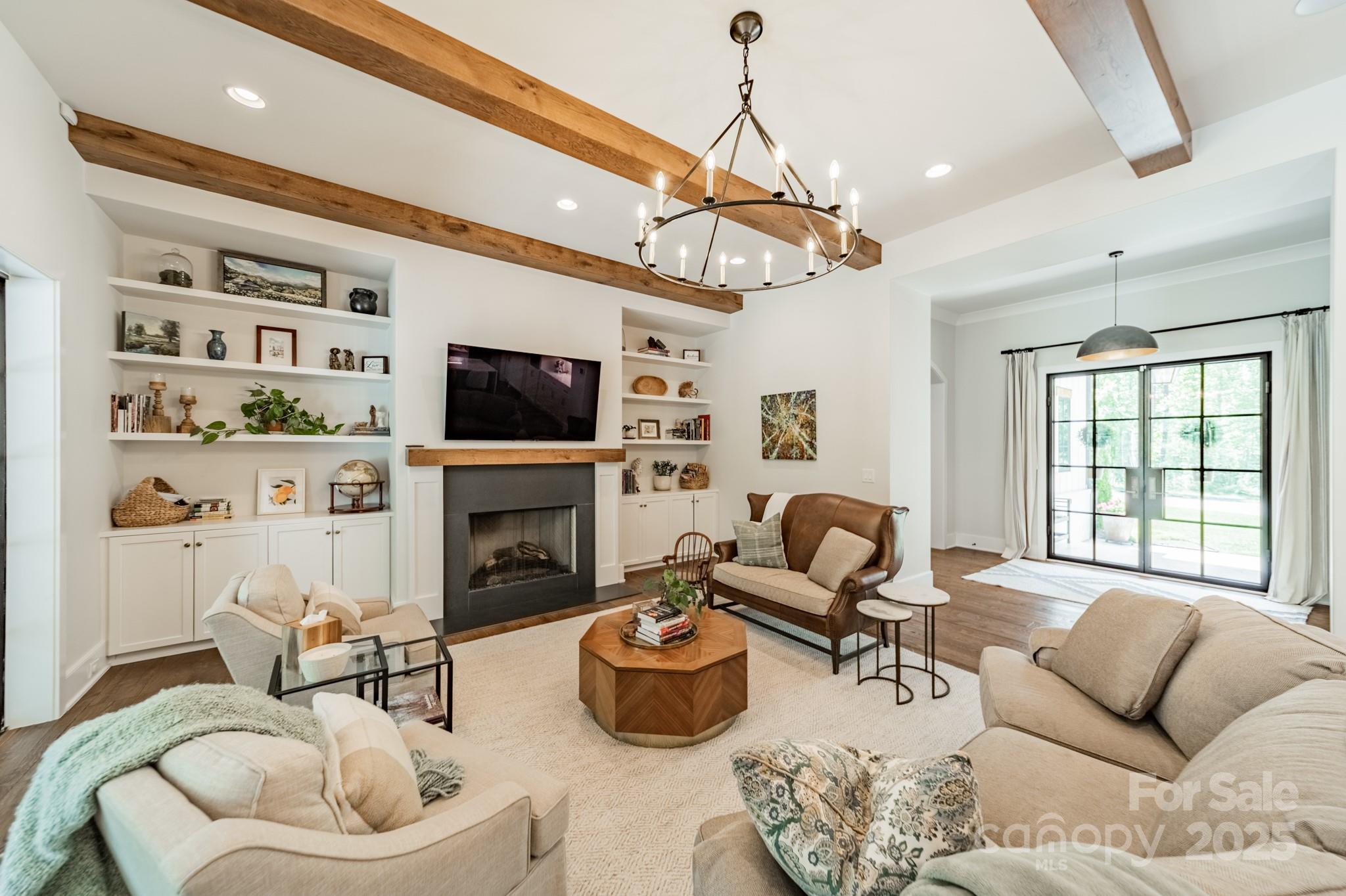 Narrow Passage - Residential