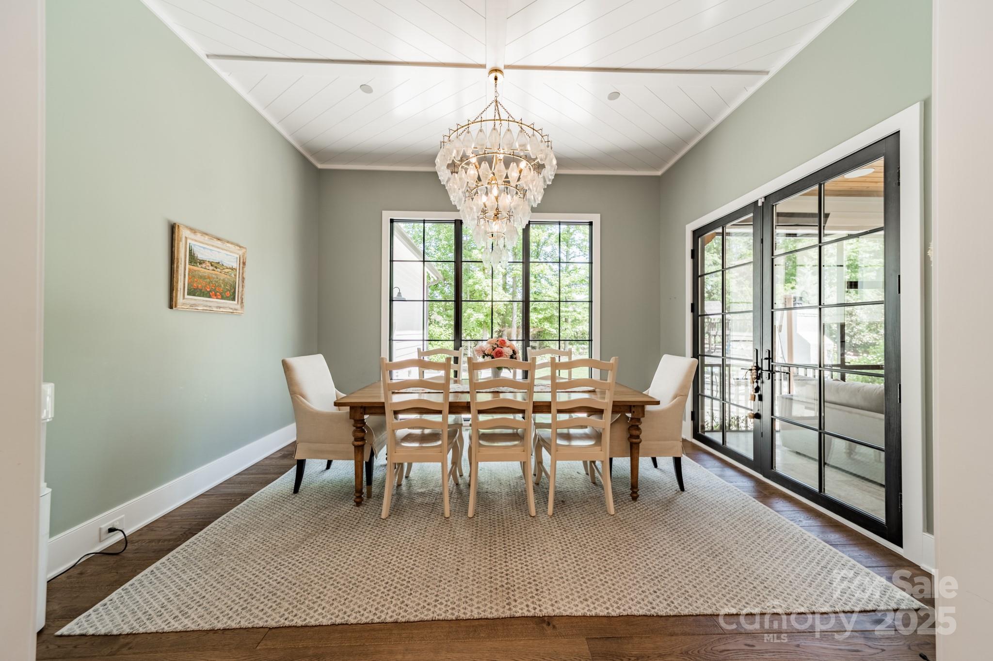 Narrow Passage - Residential