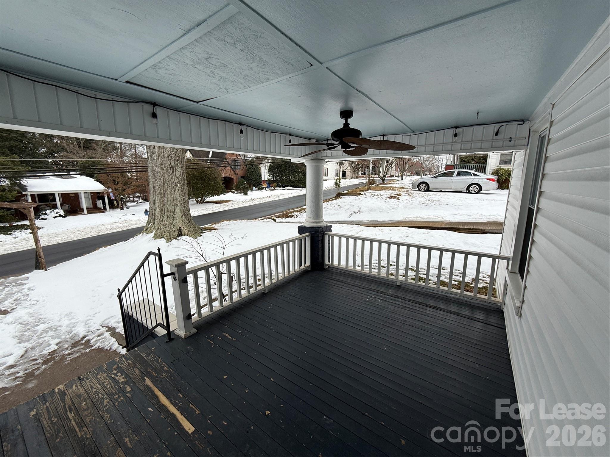 318 N Academy Street