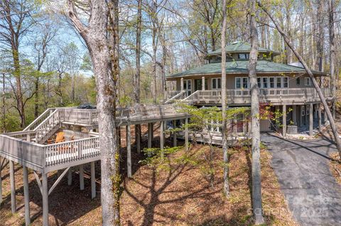 Photo of 39 Tatham Road, Hendersonville, NC 28792 (MLS # 4249266)