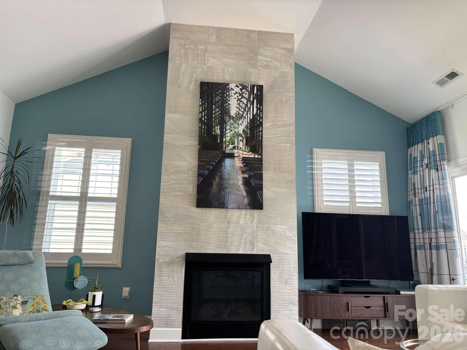 30 Rose Point Drive