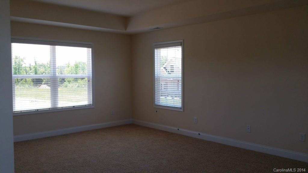 Stoneridge Lakes - Residential