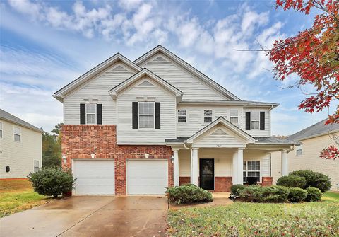 Photo of 7827 Kuck Road, Mint Hill, NC 28227 (MLS # 4318611)