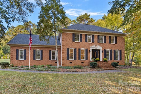Photo of 2716 Oldenway Drive, Charlotte, NC 28269 (MLS # 4433195)