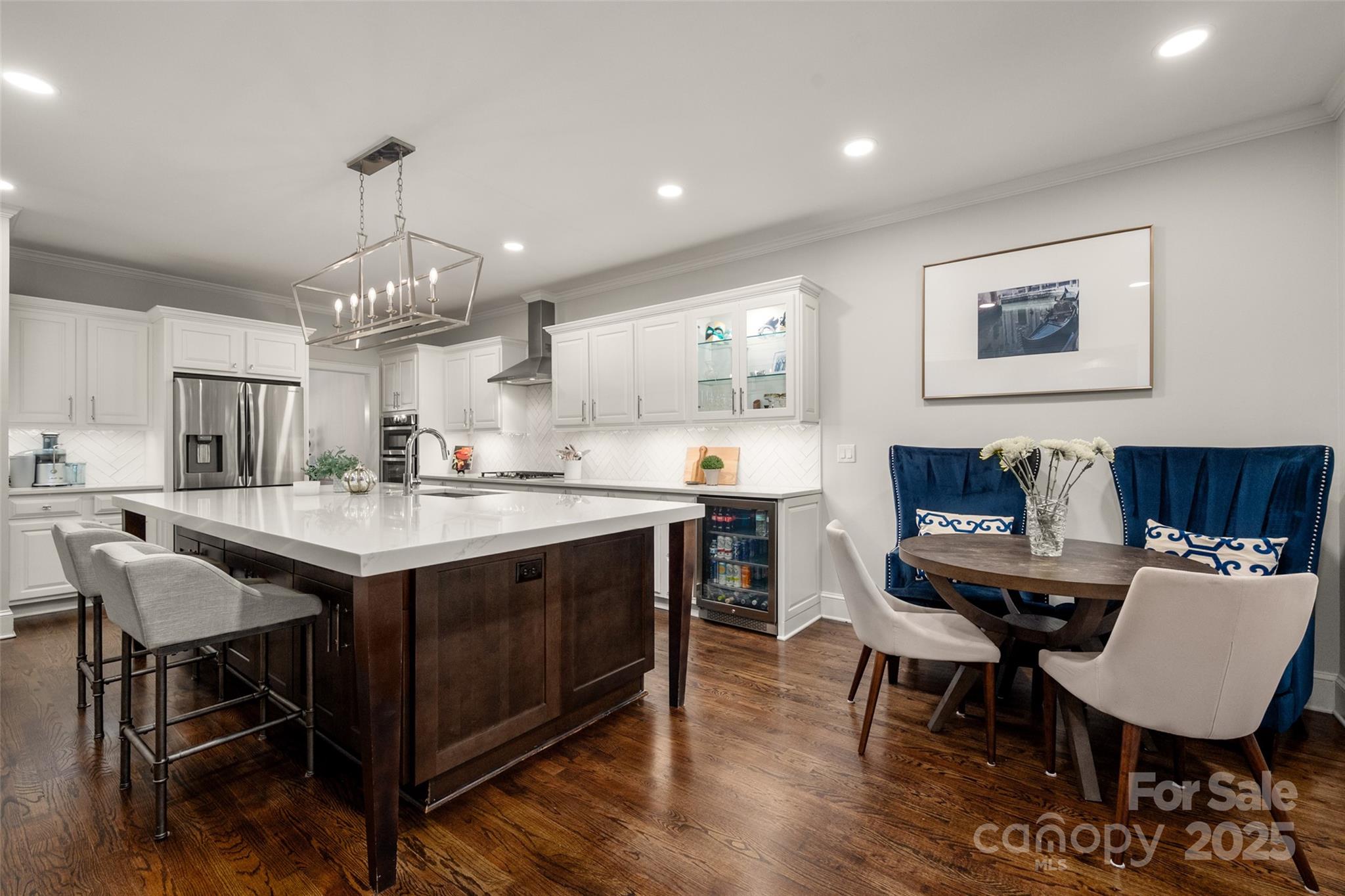 12106 Woodcliff Court