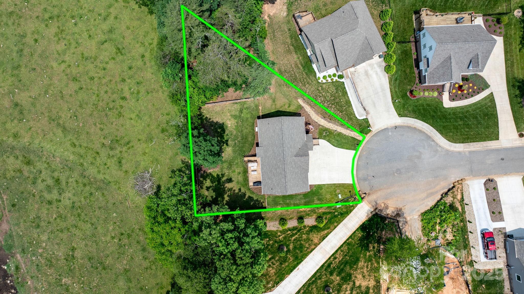 140 Maplewood Court