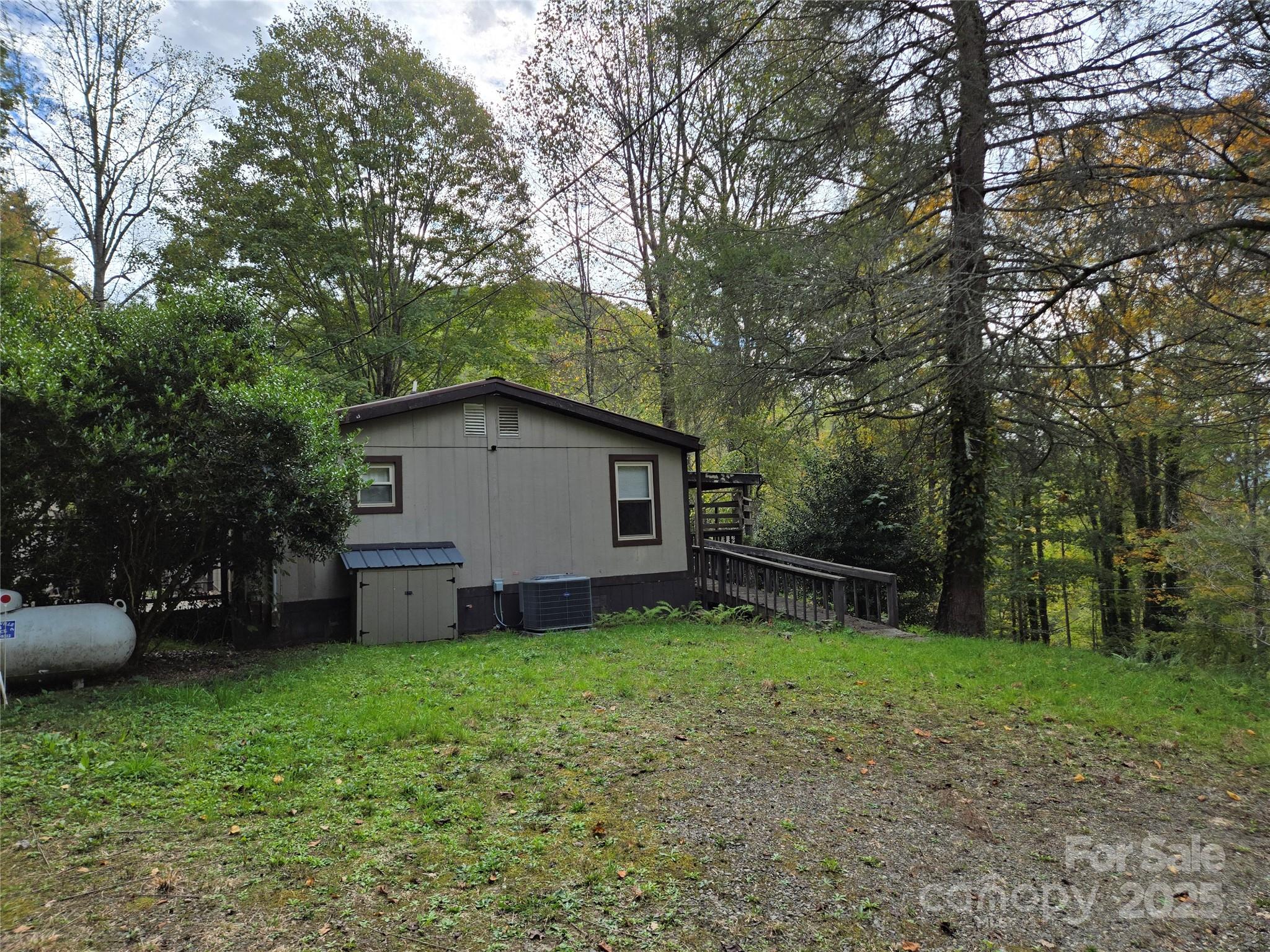 102 Serenity Lane