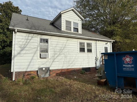 A home in Hickory