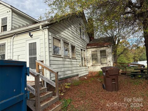 A home in Hickory