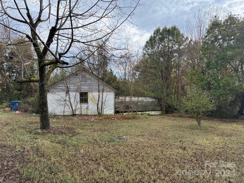 A home in Hickory