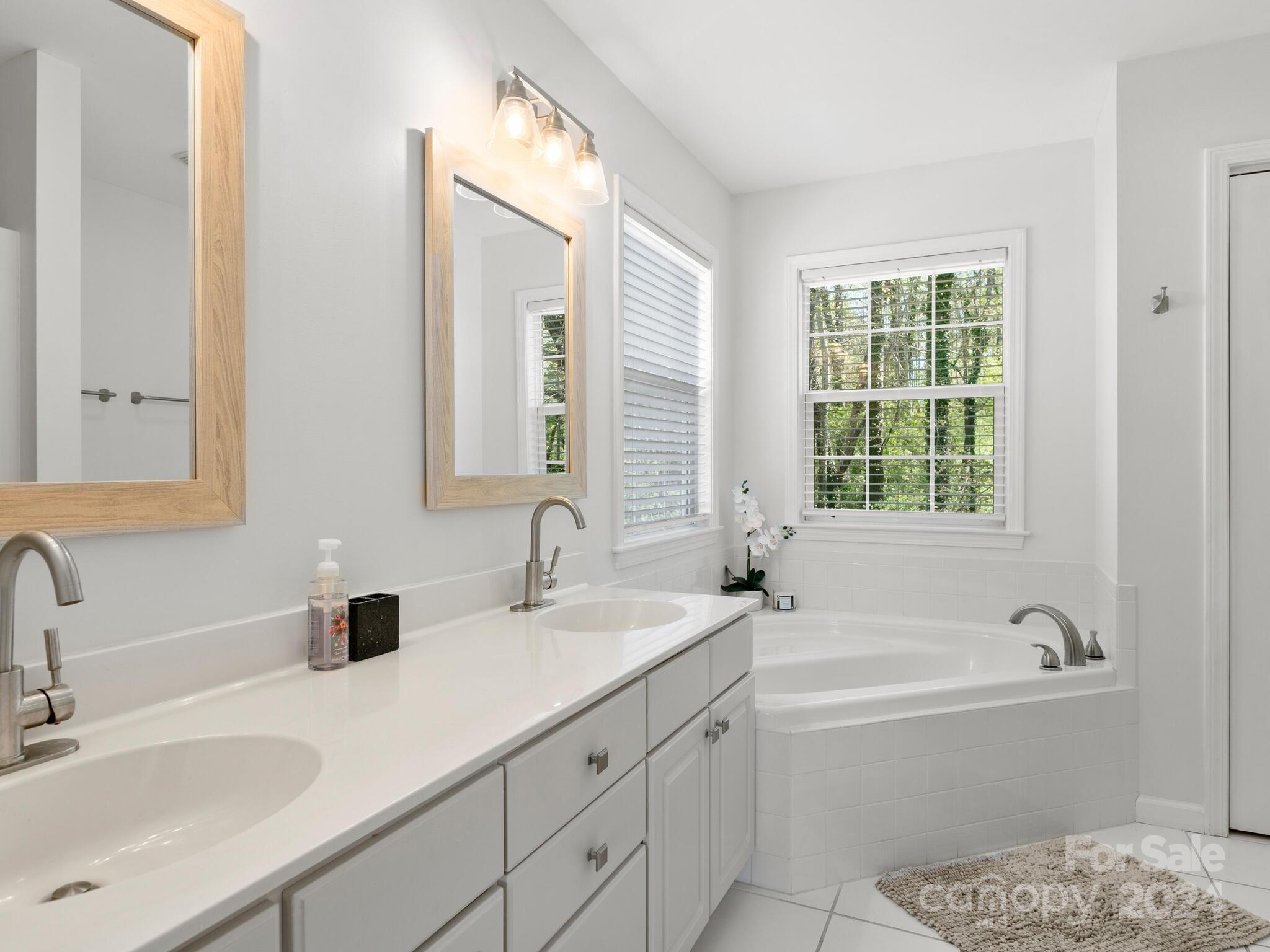 Willow Brook - Residential