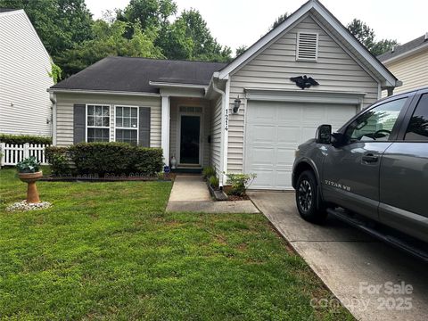 1214 Triece Lane Charlotte NC 28215