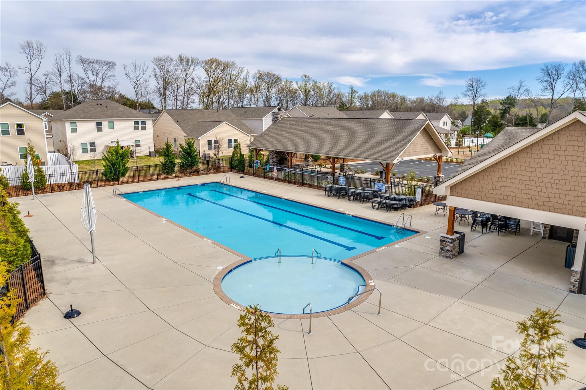 Kings Grove - Residential