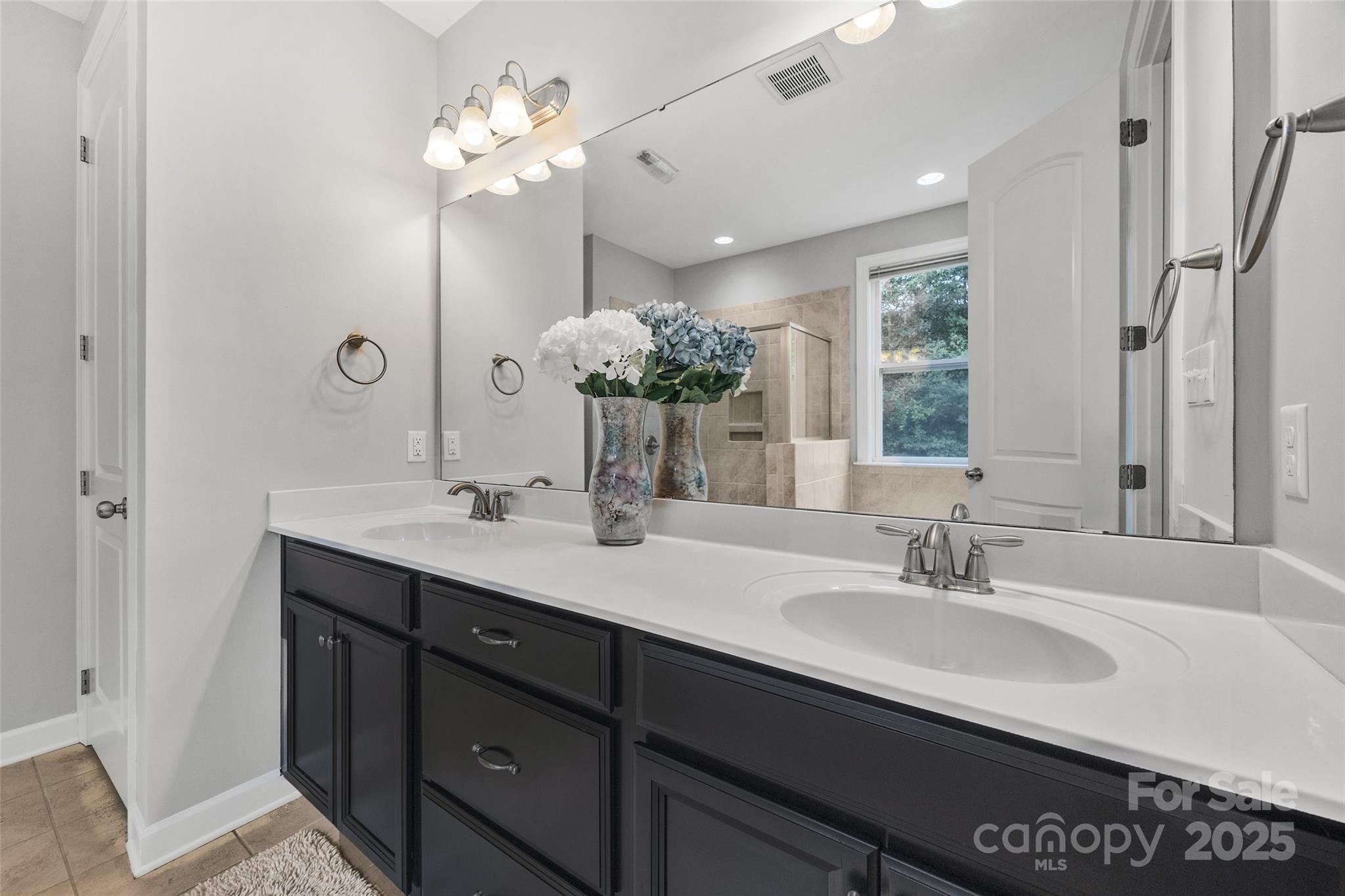 Kings Grove - Residential