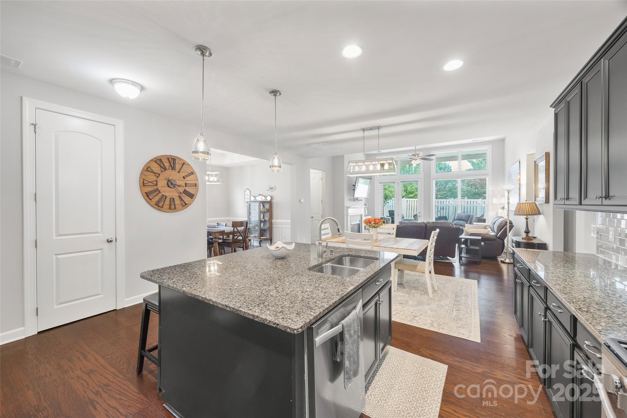 Kings Grove - Residential