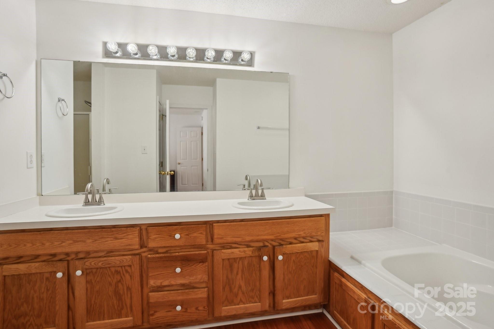 Highland Creek - Residential