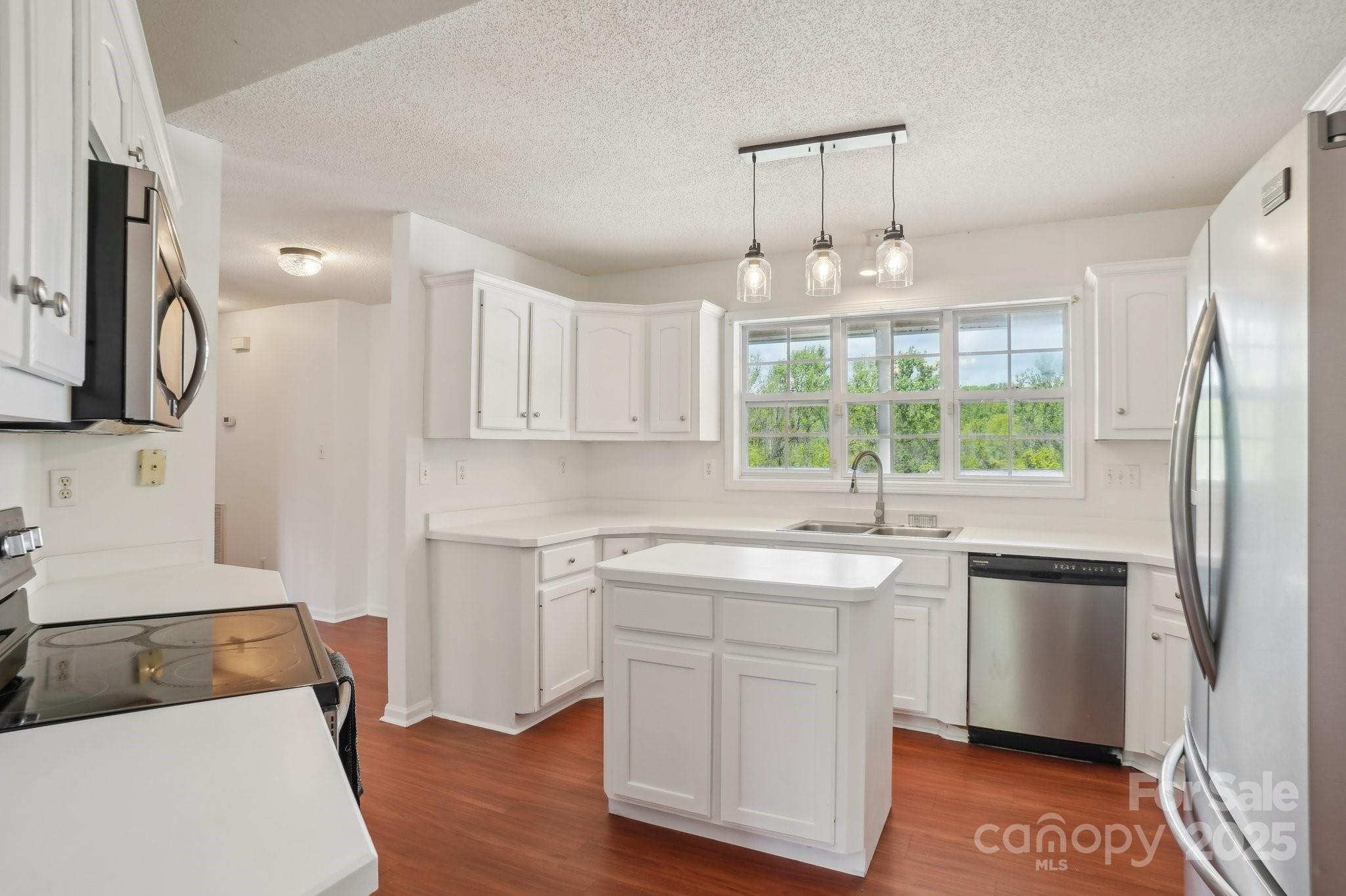 Highland Creek - Residential