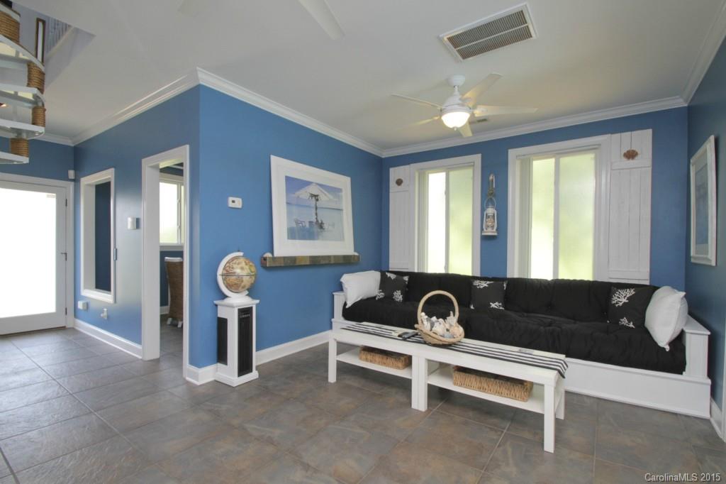 Commodore Peninsula - Residential