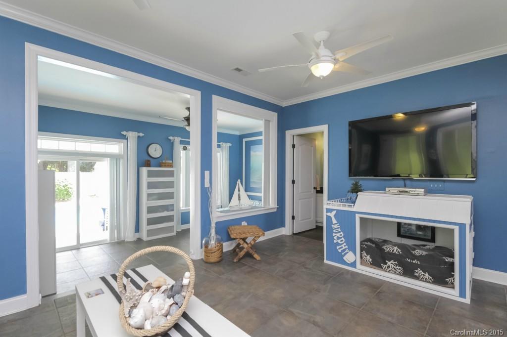 Commodore Peninsula - Residential