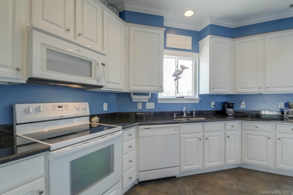 Commodore Peninsula - Residential