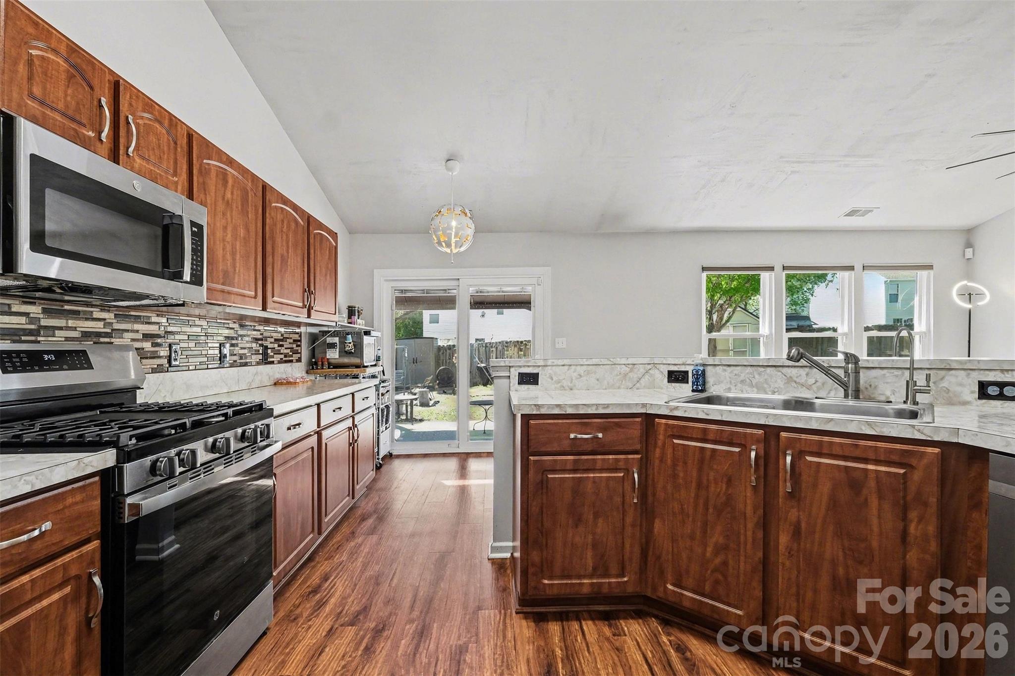 Waterside Landing - Residential