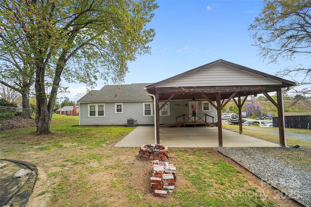 listing image 44
