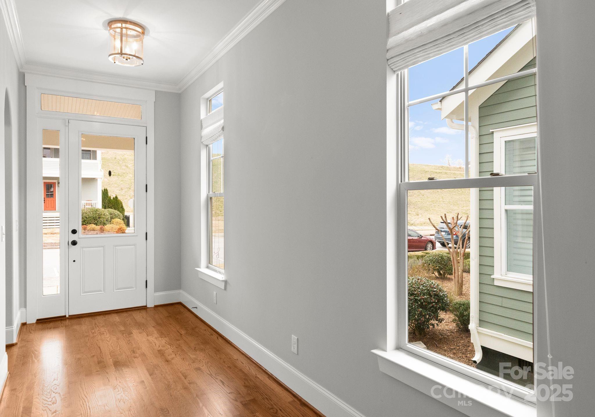 917 Herrons Ferry Road