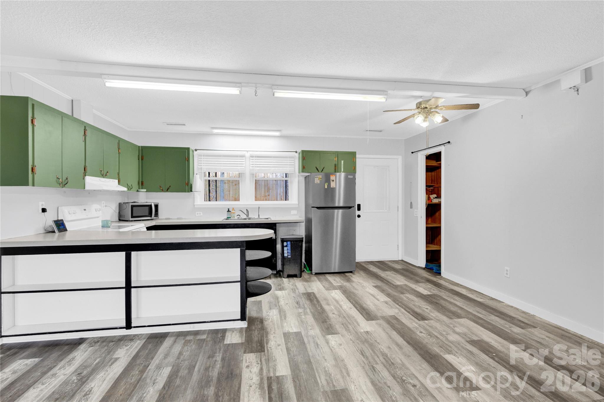 Mountain Creek - Residential