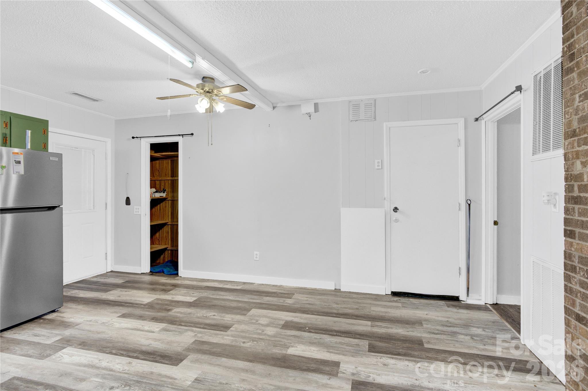 Mountain Creek - Residential