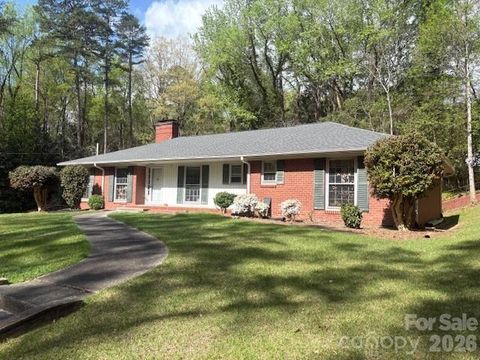 Photo of 376 Sunnyside Drive SE, Concord, NC 28025 (MLS # 4365481)