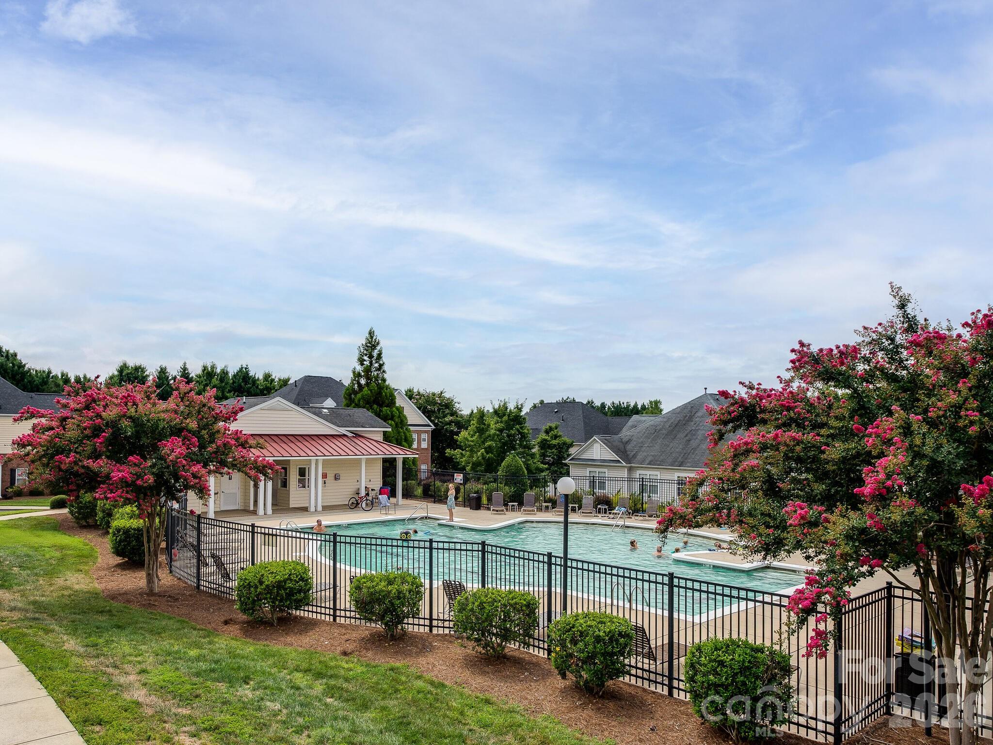 Riviera - Residential