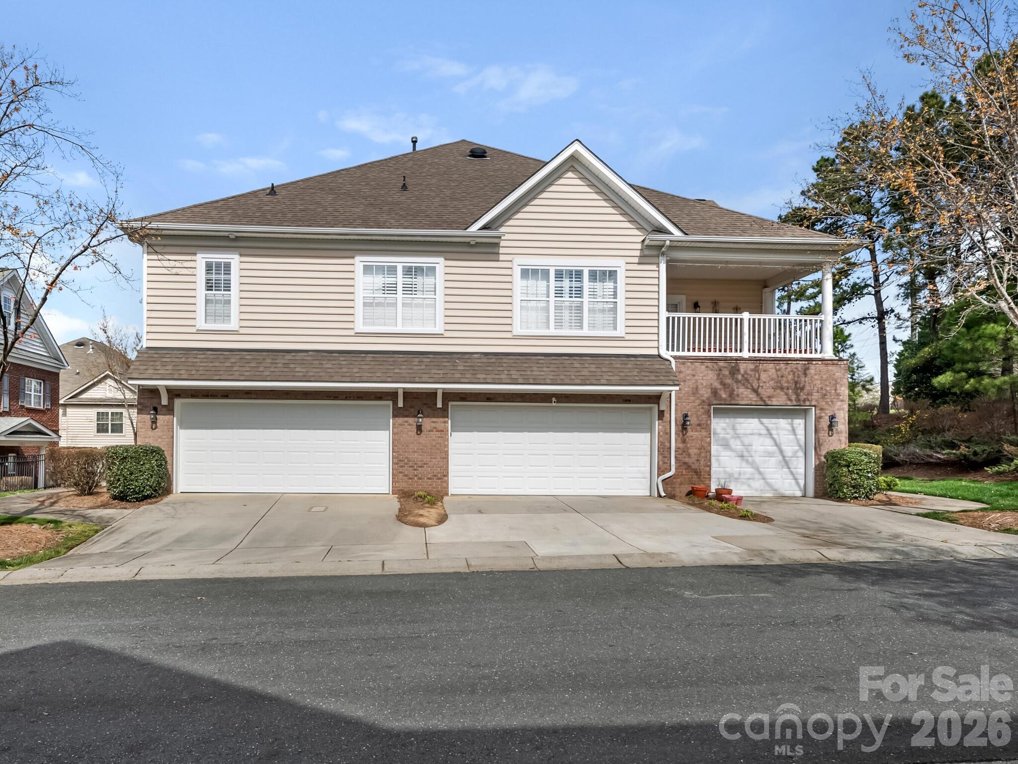 Riviera - Residential