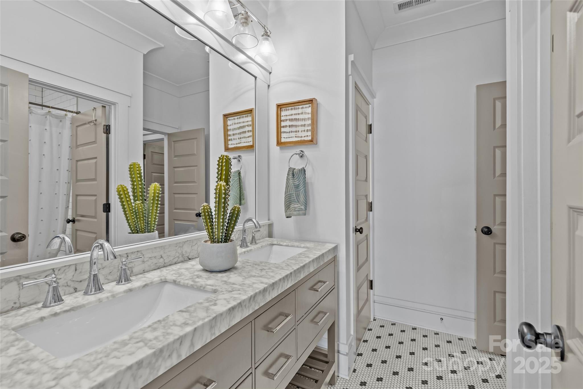 Chantilly - Residential