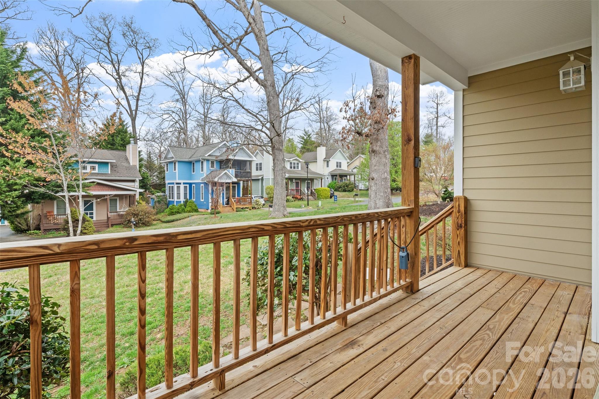 21 Lamar Avenue