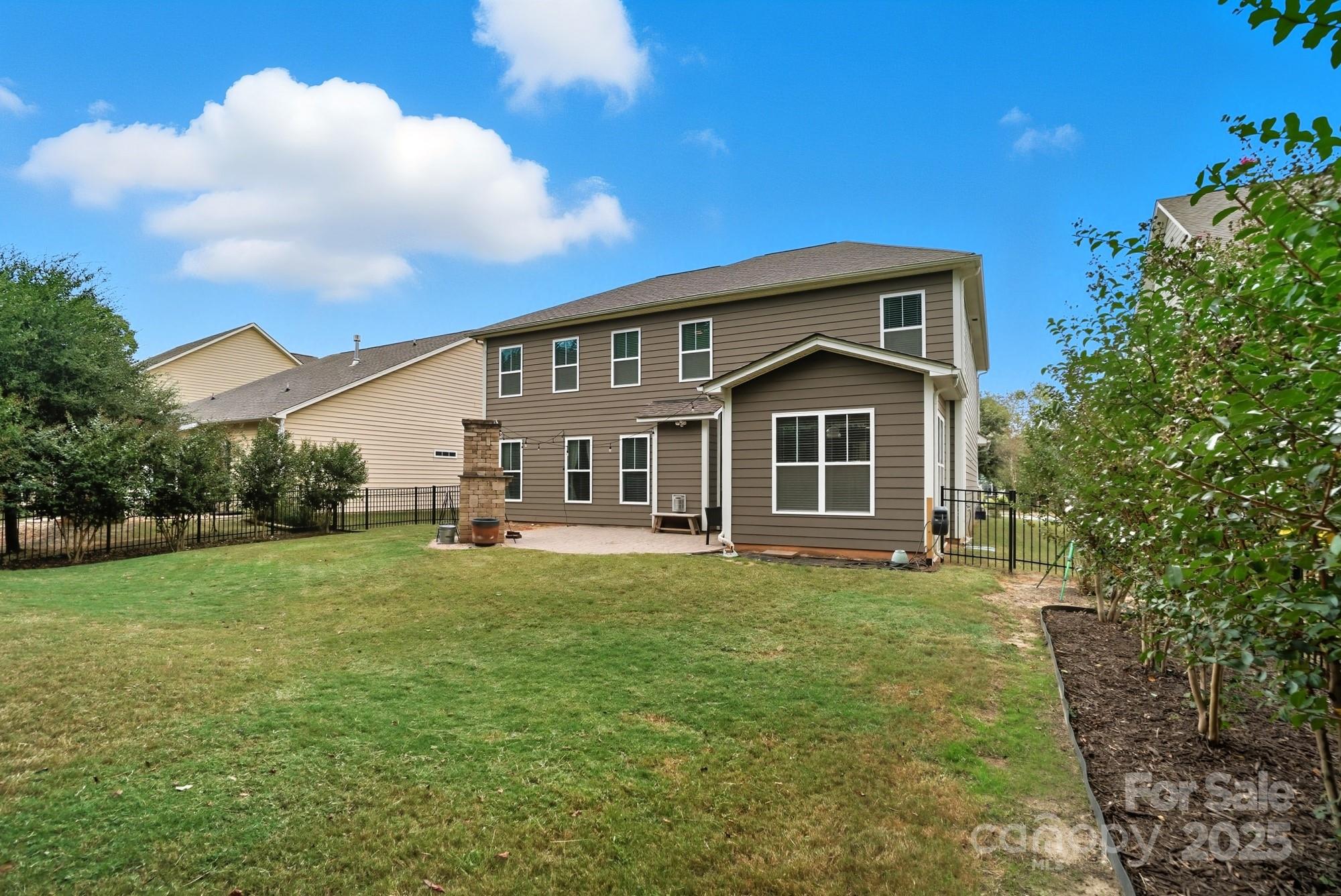 Lake Ridge - Residential