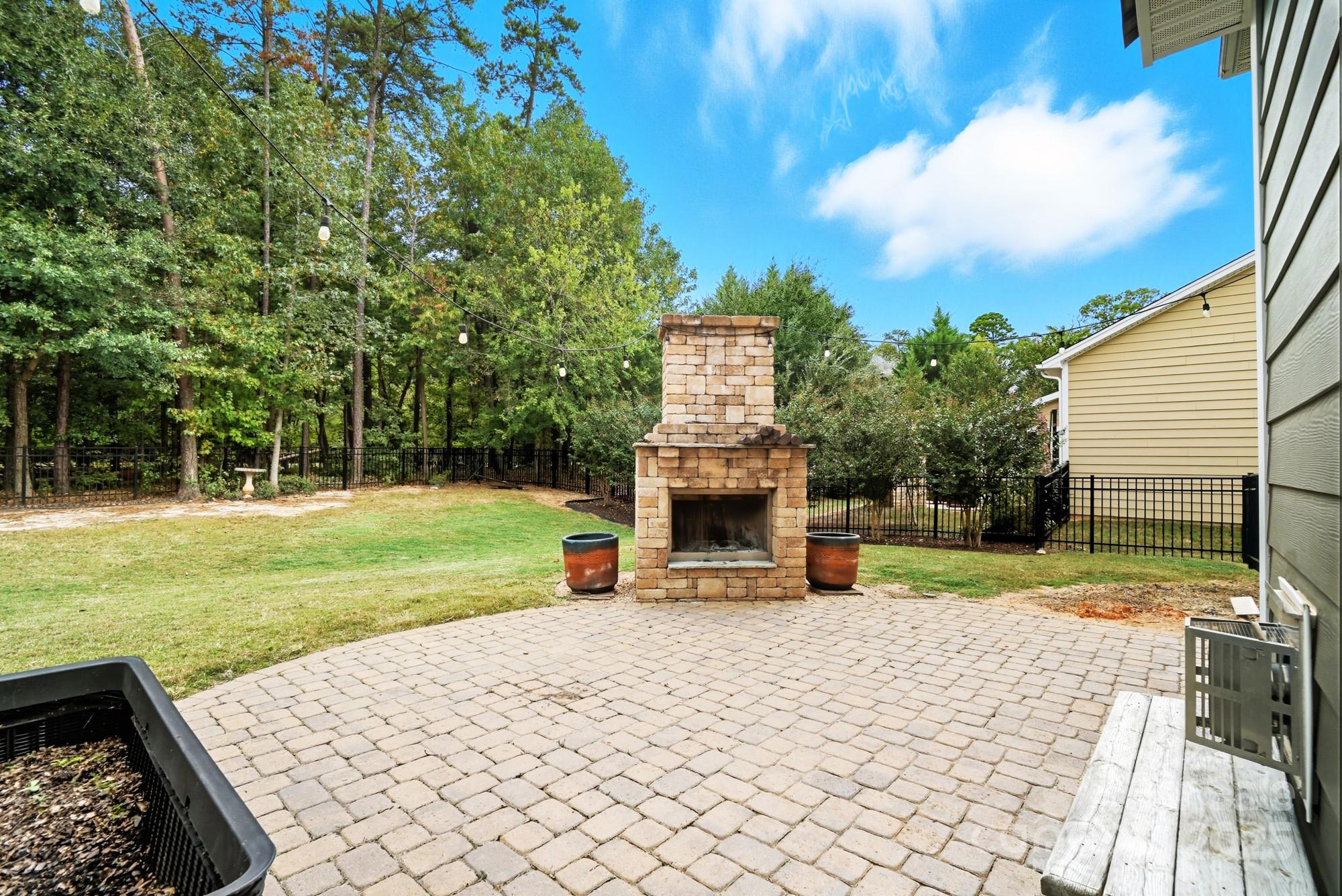 Lake Ridge - Residential