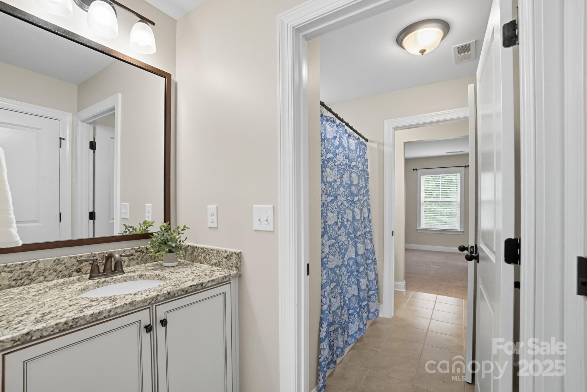 Lake Ridge - Residential