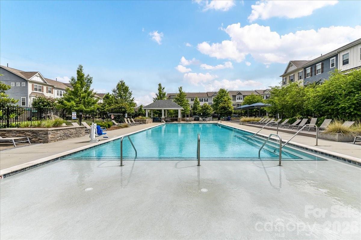 Hadley at Arrowood Station - Residential