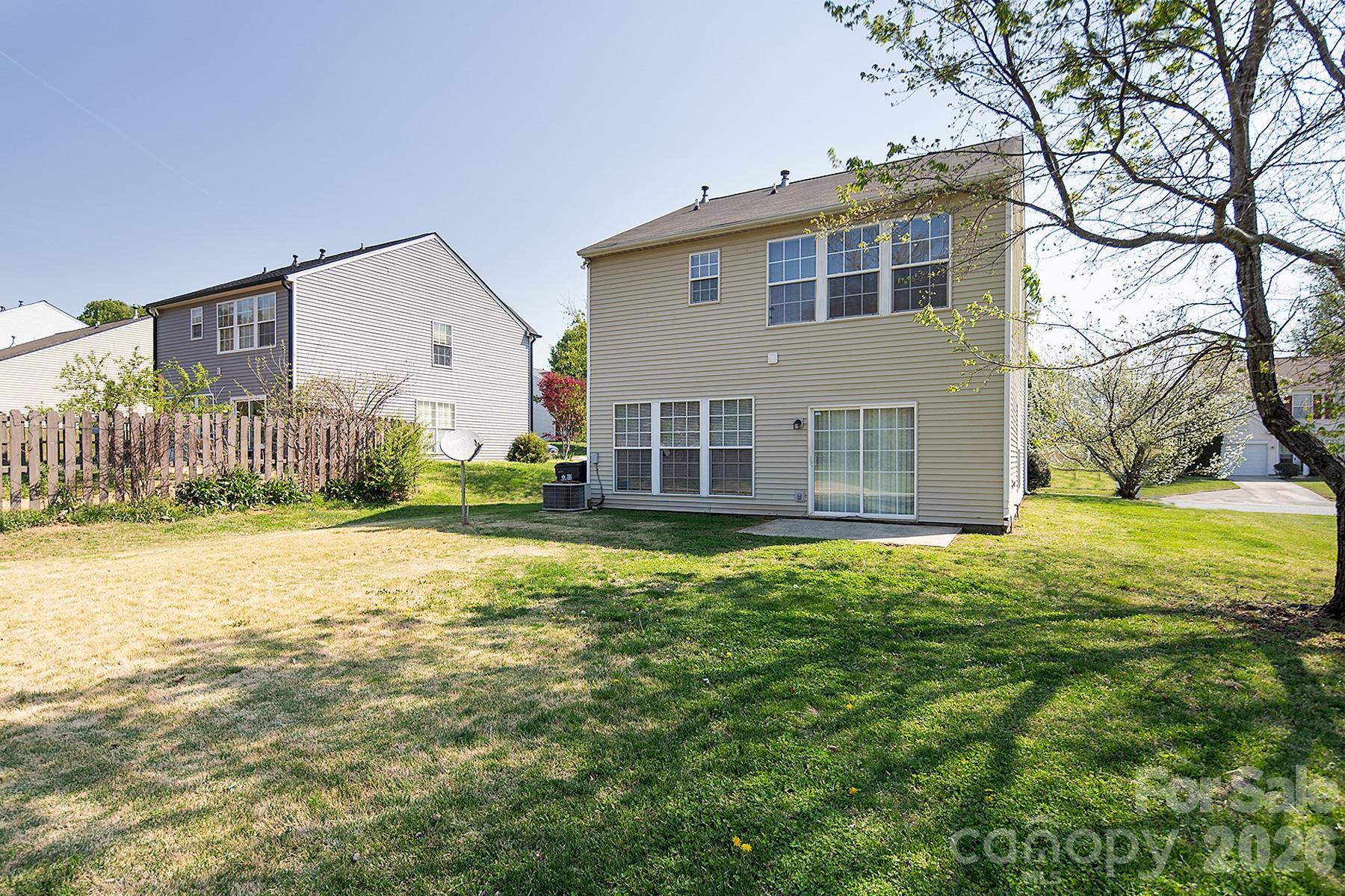 Loren Farms - Residential