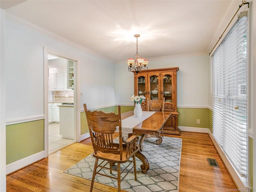 Linden Oaks - Residential