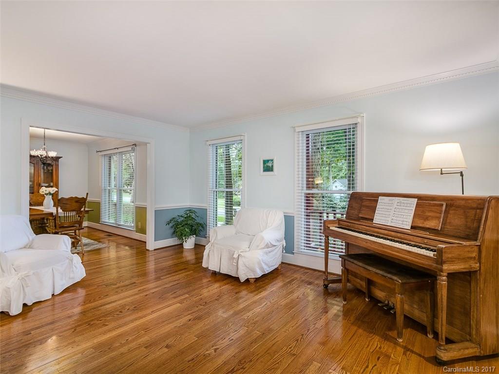 Linden Oaks - Residential