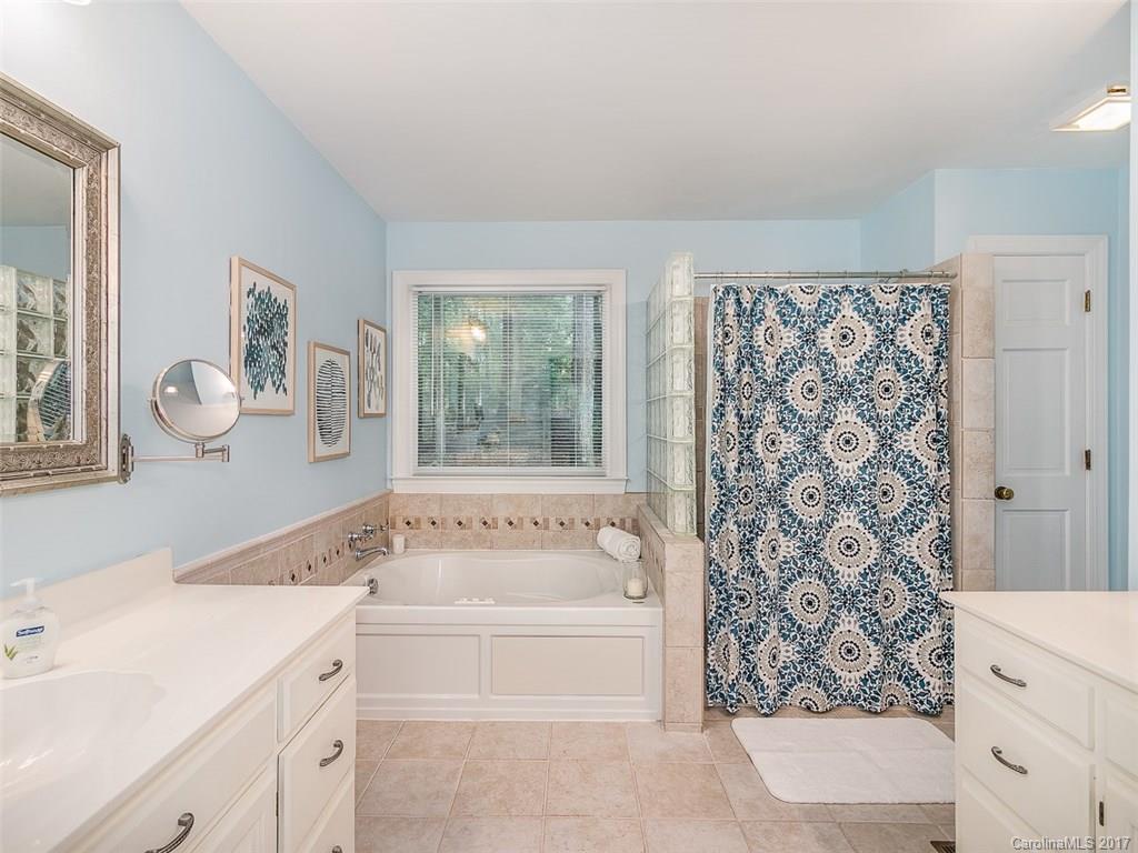 Linden Oaks - Residential