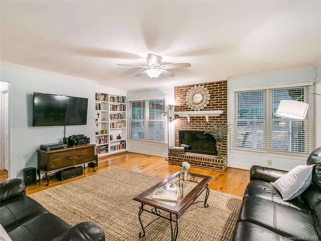 Linden Oaks - Residential