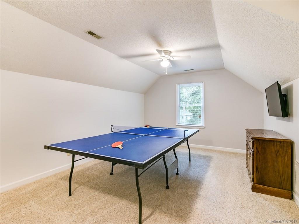 Linden Oaks - Residential