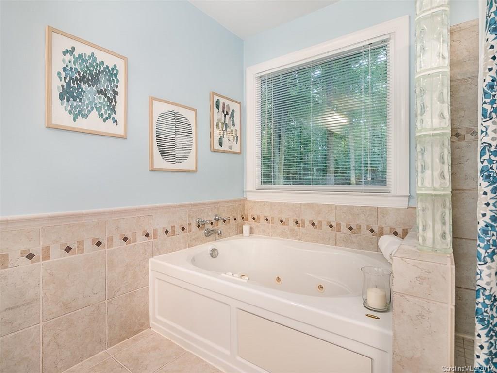 Linden Oaks - Residential