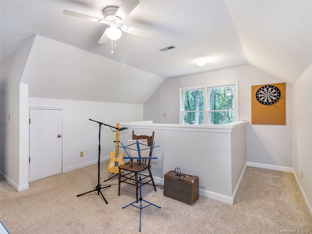 Linden Oaks - Residential