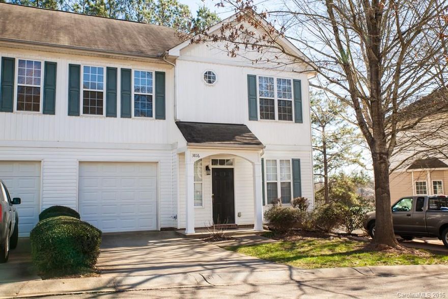 End unit with bay window. New paint and carpet. Open living and dining area. 9 ft ceilings first and second floor. First floor study / flex space (Library / art room / etc.) Large master with great walk in closet. Master bath has dual "his height" vanities, garden tub and separate shower. generous secondary bedrooms. One car garage with opener. Additional designated parking space (to the right of the home.) New range.